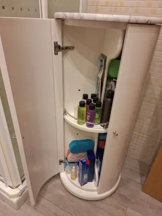 Mueble baño giratorio redondo cristal