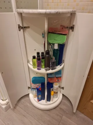 Mueble baño giratorio redondo cristal