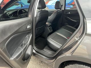 Opel Crossland X 2017