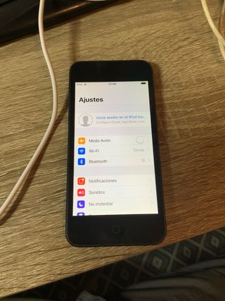iPod 6ª Gen 16GB Negro