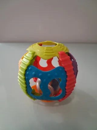 Pelota sensorial para bebé multicolor