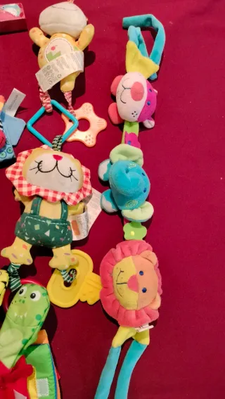 Lote Sonajeros y Juguetes Bebé