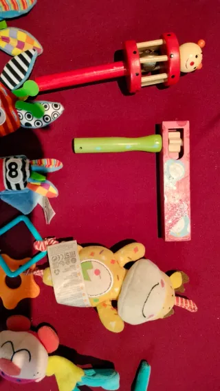 Lote Sonajeros y Juguetes Bebé