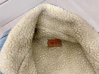 Cazadora Levi's borrego original años 90