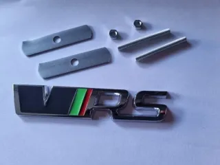 emblema trasero/delantero compatible con skoda vrs