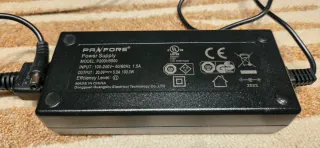 Dock Station HP con Fuente de Alimentación