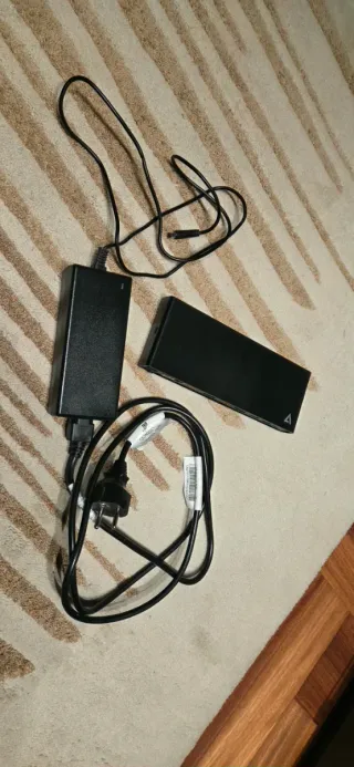 Dock Station HP con Fuente de Alimentación