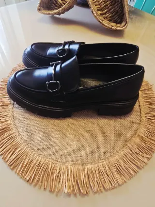 Zapatos DÖSPİE negros talla 40