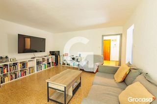 Piso en venta en Les Arenes - La Grípia  Can Montllor en Terrassa