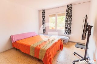 Piso en venta en Les Arenes - La Grípia  Can Montllor en Terrassa