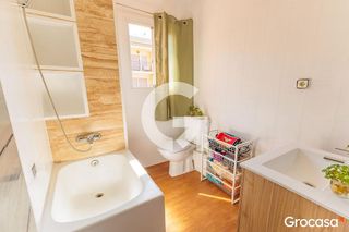 Piso en venta en Les Arenes - La Grípia  Can Montllor en Terrassa