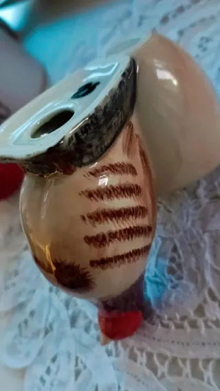 Huevera inglesa de la marca Quail Ceramics