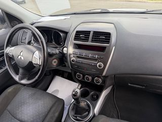 Mitsubishi ASX 2012 SOLO 155.000 km PEGATINA C