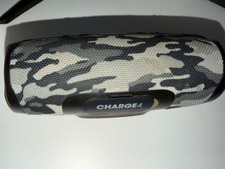 Altavoz JBL Charge 4 Camuflaje