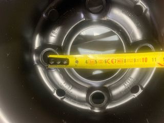 Rueda de repuesto marca FIRESTONE