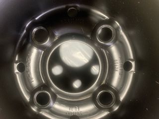 Rueda de repuesto marca FIRESTONE