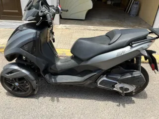 Piaggio MP3 Yourban Sport 2018 Gris