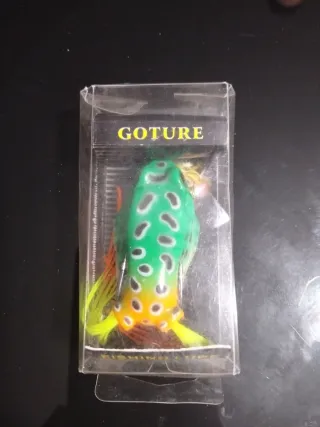 Señuelo de pesca tipo rana GOTURE