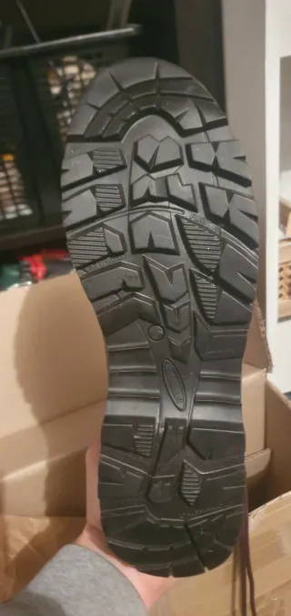 Bota Montaña Gore-Tex