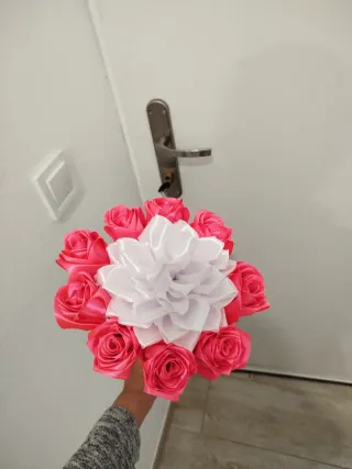 Ramo de rosas eternas San Valentín