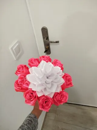 Ramo de rosas eternas San Valentín