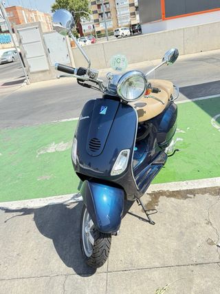 Vespa LXV 125 Azul 58.000 km