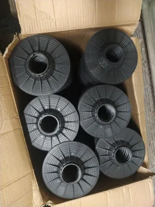 Soportes patas suelo registrable. 210 ud.