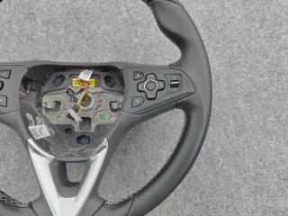 Volante de cuero opel astra k 2020