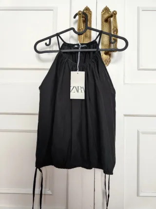 Camiseta Zara Negra Tirantes