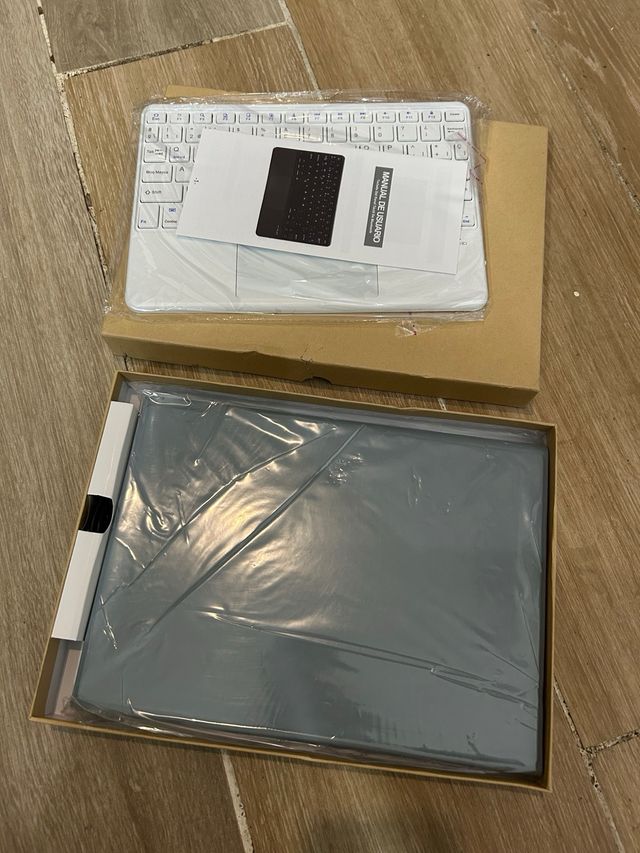 IVEOPPE Funda Teclado Samsung Tab S10 FE 2025