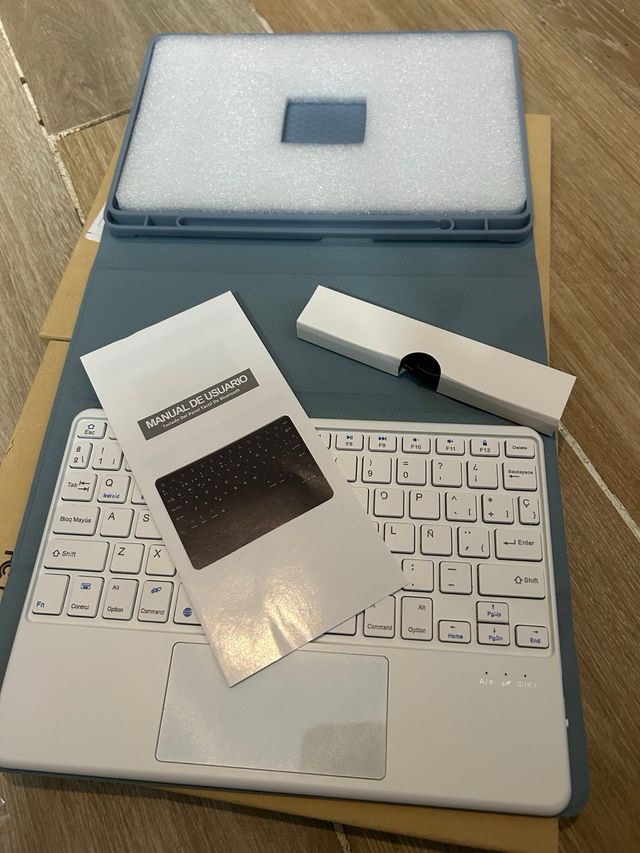 IVEOPPE Funda Teclado Samsung Tab S10 FE 2025