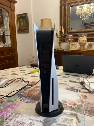 Consola PS5 + Mando y lector de discos