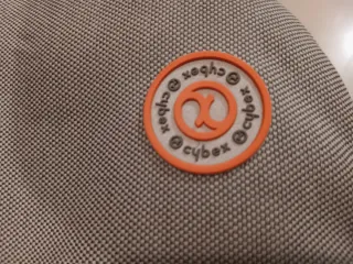 Carrito de bebé Cybex plegable modelo Libelle.