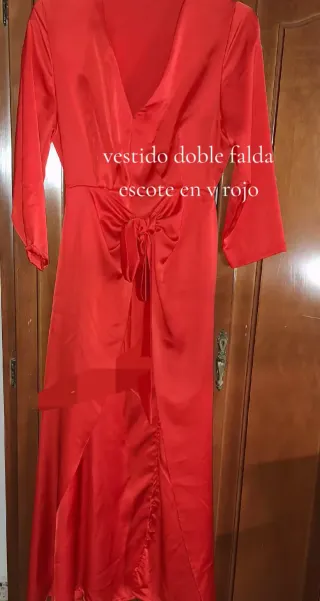 Lote de resto de tienda vestidos, conjuntos y chaq