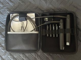 Comba con pesos y medidor de saltos