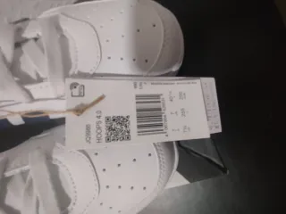 Zapatillas Adidas Blancas y Azules