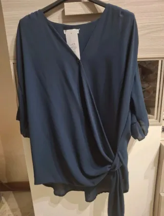 Maglia blu donna