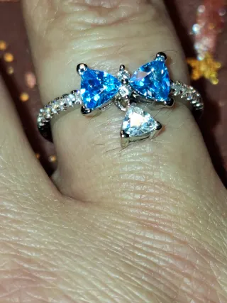 Anel lacinho em prata esterlina 925