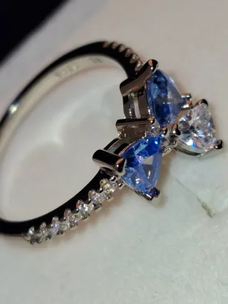 Anel lacinho em prata esterlina 925