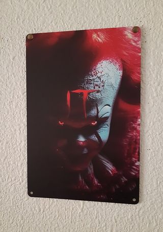 Póster Metal "IT" "Pennywise El Payaso Bailarin"