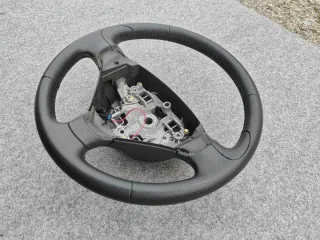 Volante de cuero citroen berlingo 2018