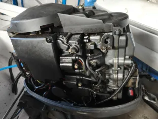 Barco Planeadora Yamaha 50 4 tienpos