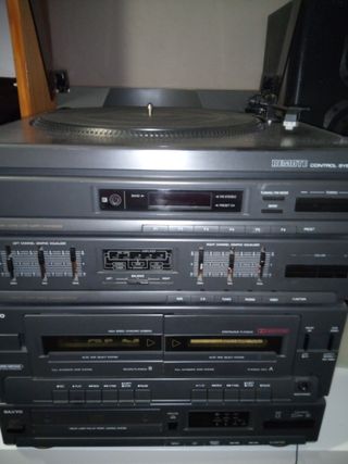 Equipo de música Sanyo Mod. DC-X 701