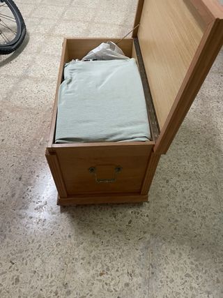 Baúl de madera para almacenaje