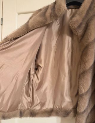 Pelliccia ecologica beige/marrone