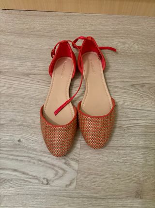 Bailarinas naranjas y beige