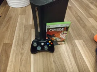 Xbox 360 elite con cables y disco duro de 120Gb