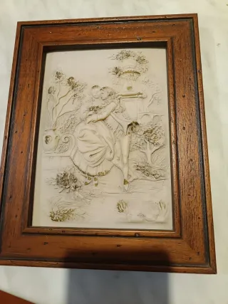 Quadro vintage rilievo scena romantica