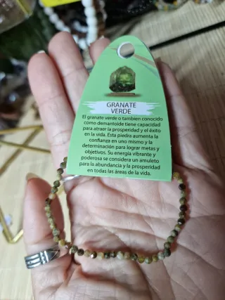 Pulsera Granate Verde facetada