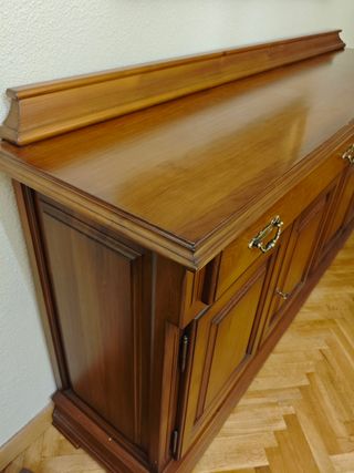 Aparador de madera